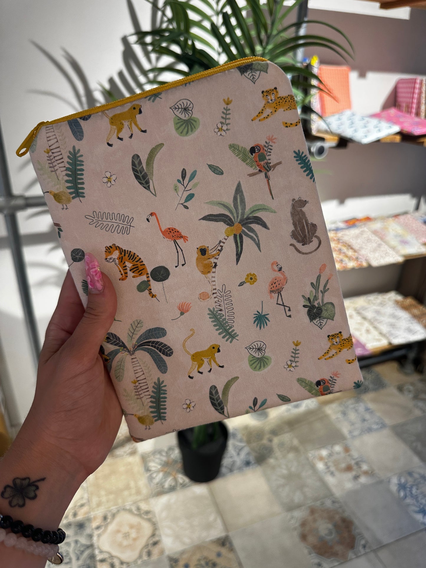 Funda para libro, Kindle e iPad Animales selva – Bookmima