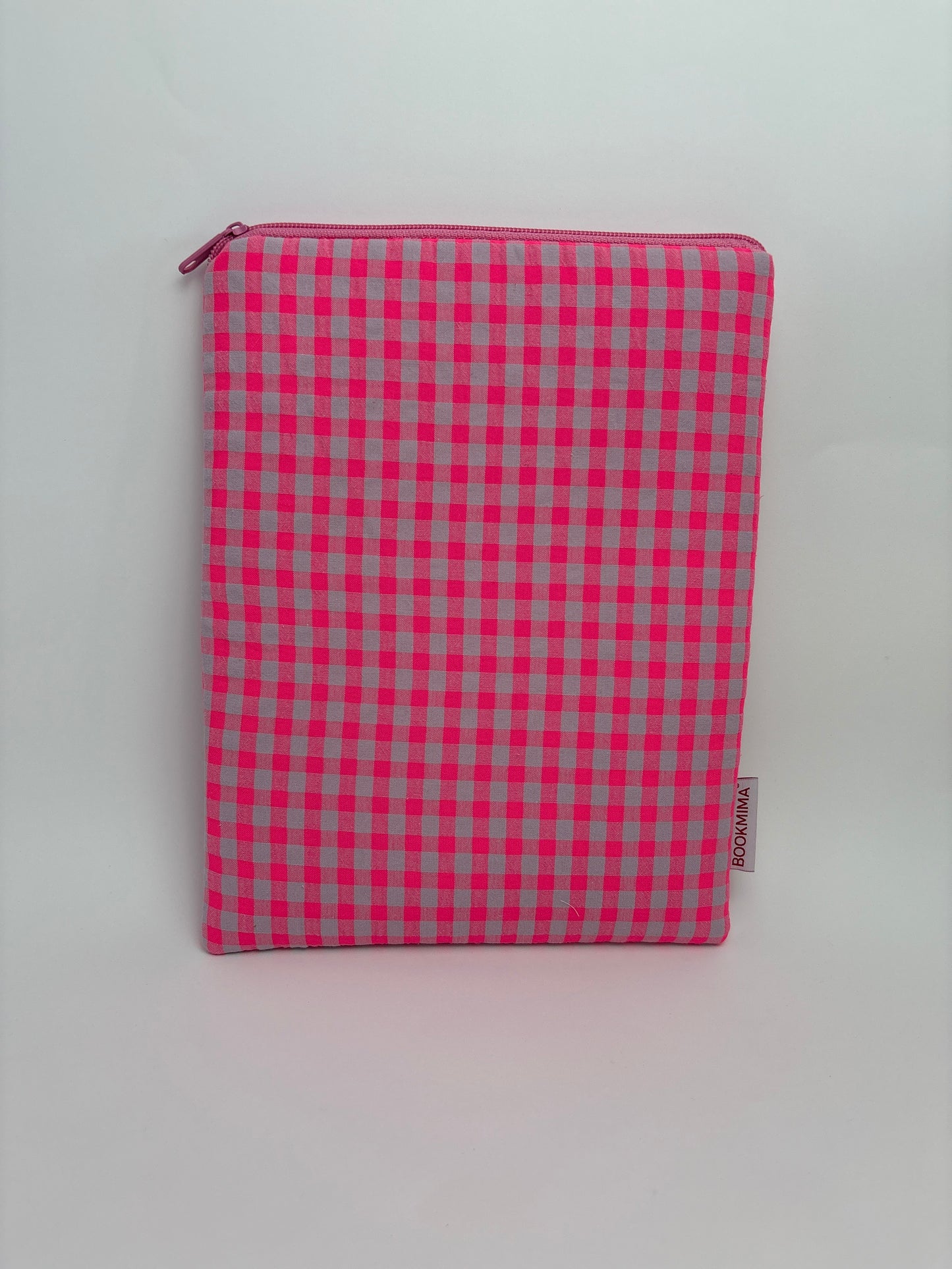 Couverture de livre rose fluo Vicky