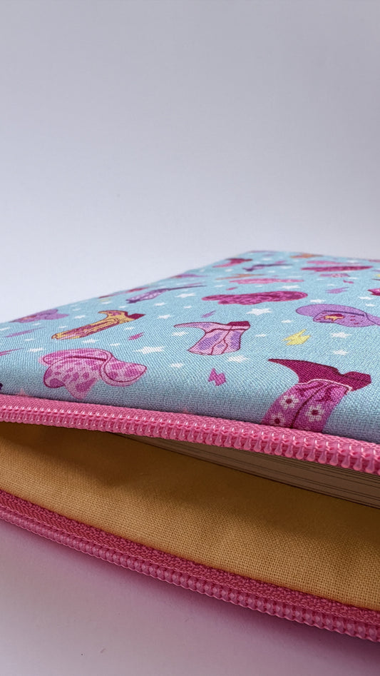 Funda para libros tejana bordada