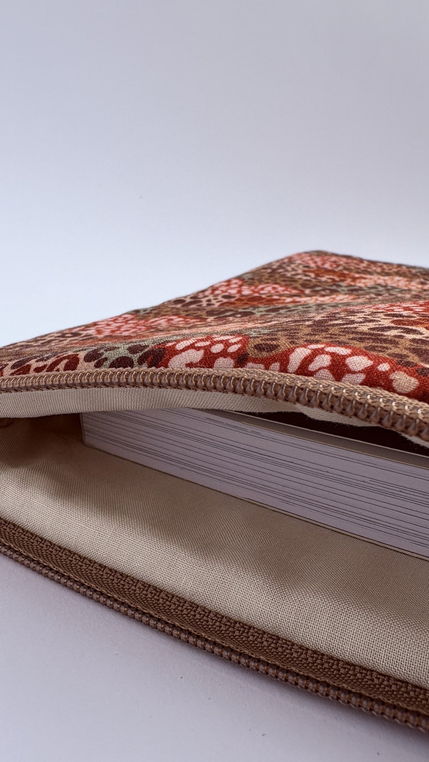 Funda para libros Animal printing