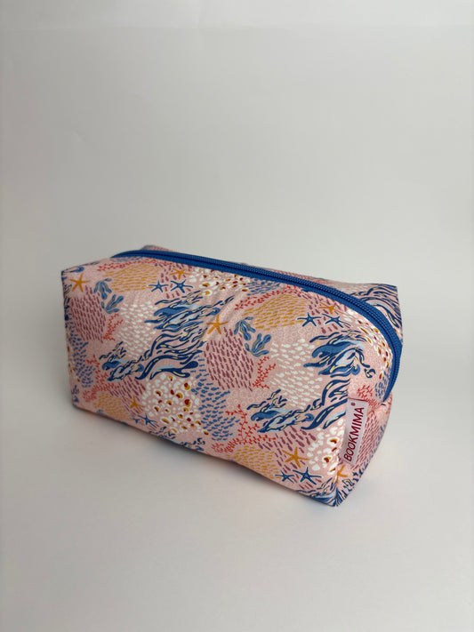 Trousse de toilette de voyage en Thaïlande 