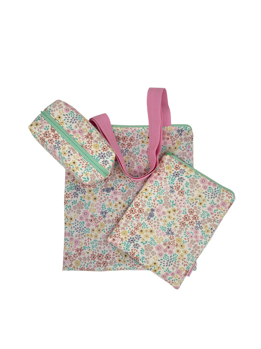 Pack regalo Claudia: funda para libro, tote bag y neceser a juego – Bookmima