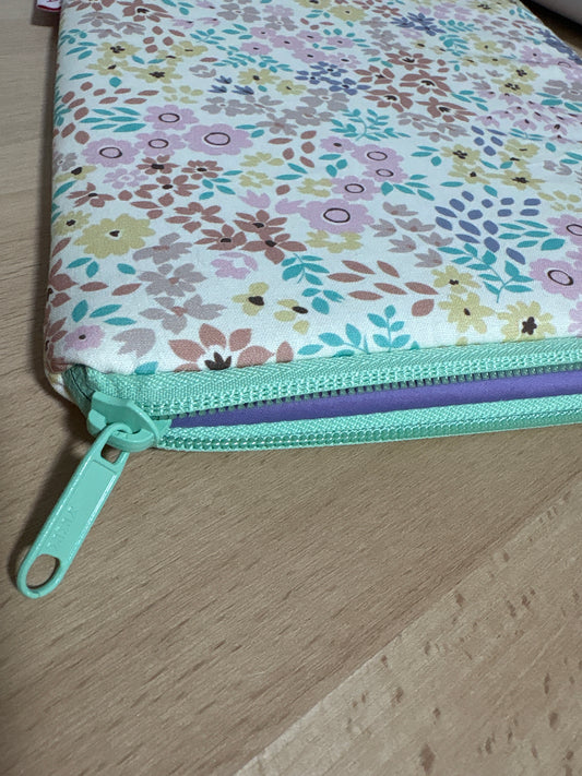 Funda para libro, Kindle e iPad Claudia – Bookmima