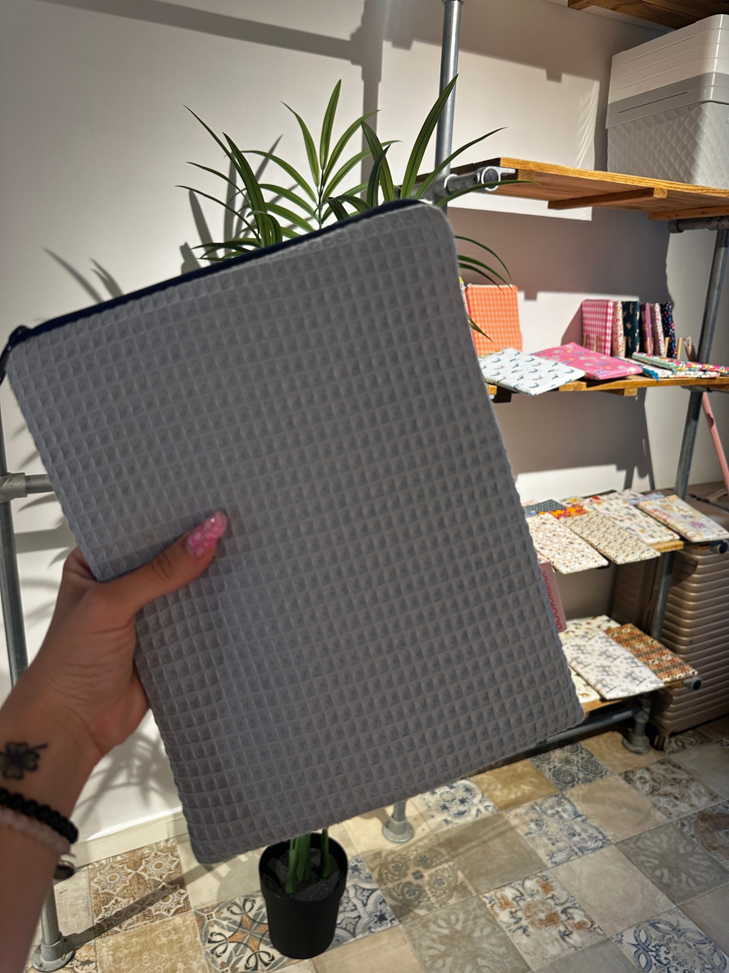 Funda para libros waffle azul