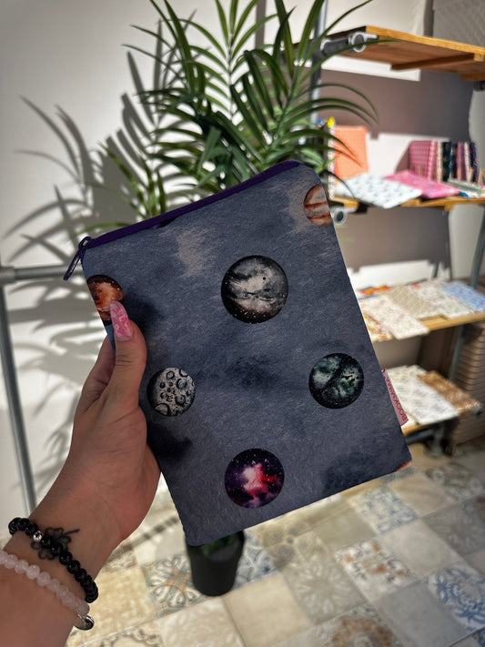Funda para iPad y Tablet Planetas – Bookmima iPad 11" / Tablet 11" - Bookmima